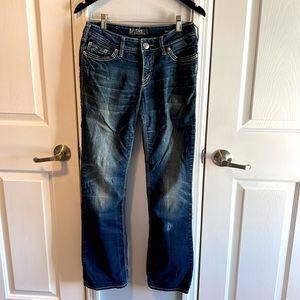 Boot cut, blue jeans